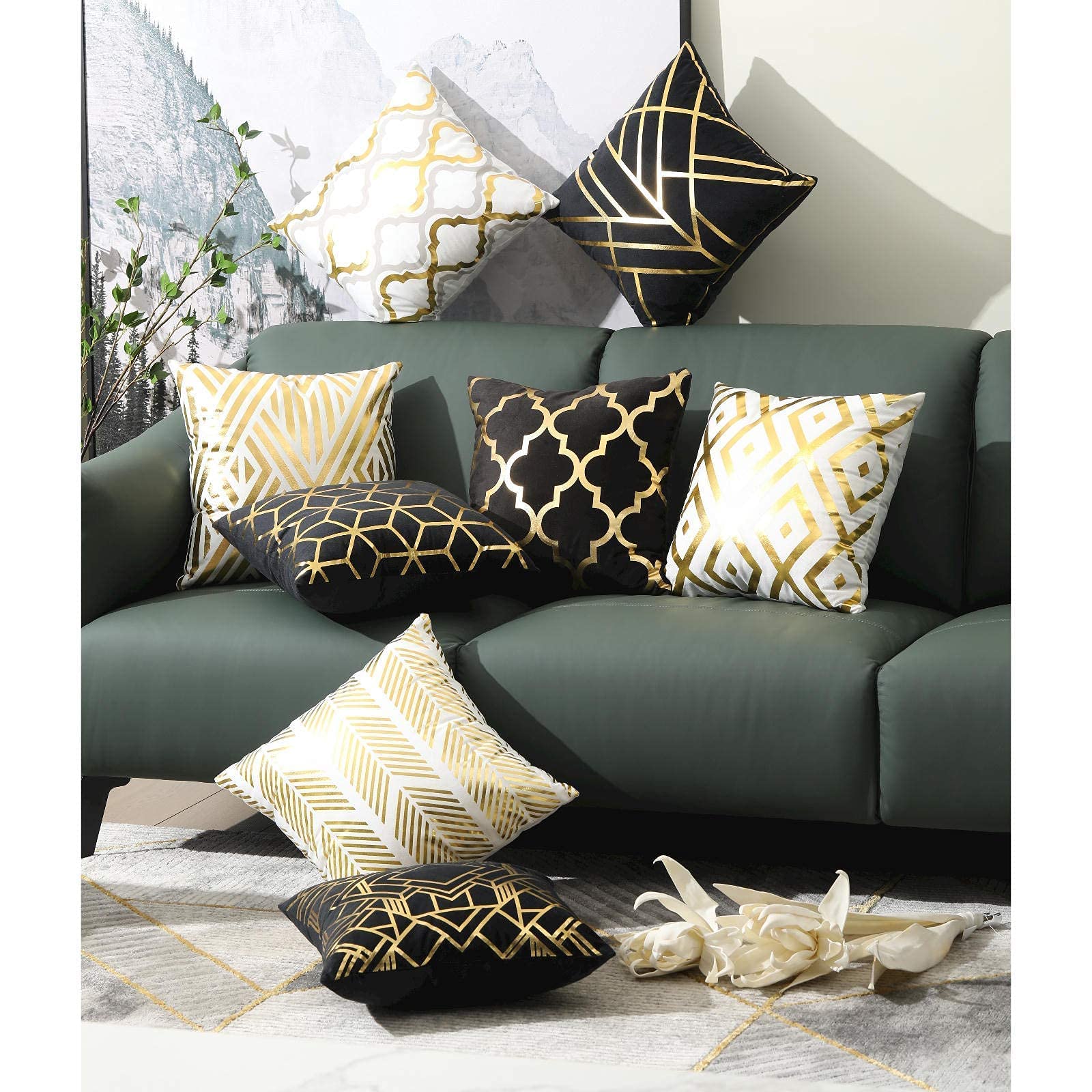 ZLINA Home Decorative Set of 4 Throw Pillow Covers Gold Foil Pillow Covers 18 ×18 Inch Geometric Square Cushion Covers Decor Couch Sofa Bedroom(Black and Gold)